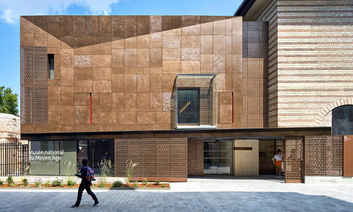 HOME_4A-DESMOULIN_CLUNY_140718_06