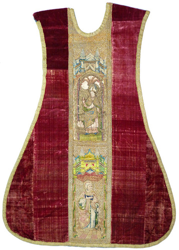 Chasuble saints